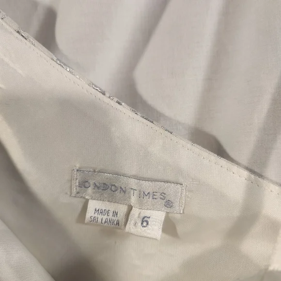 London Times dress - Picture 5 of 7